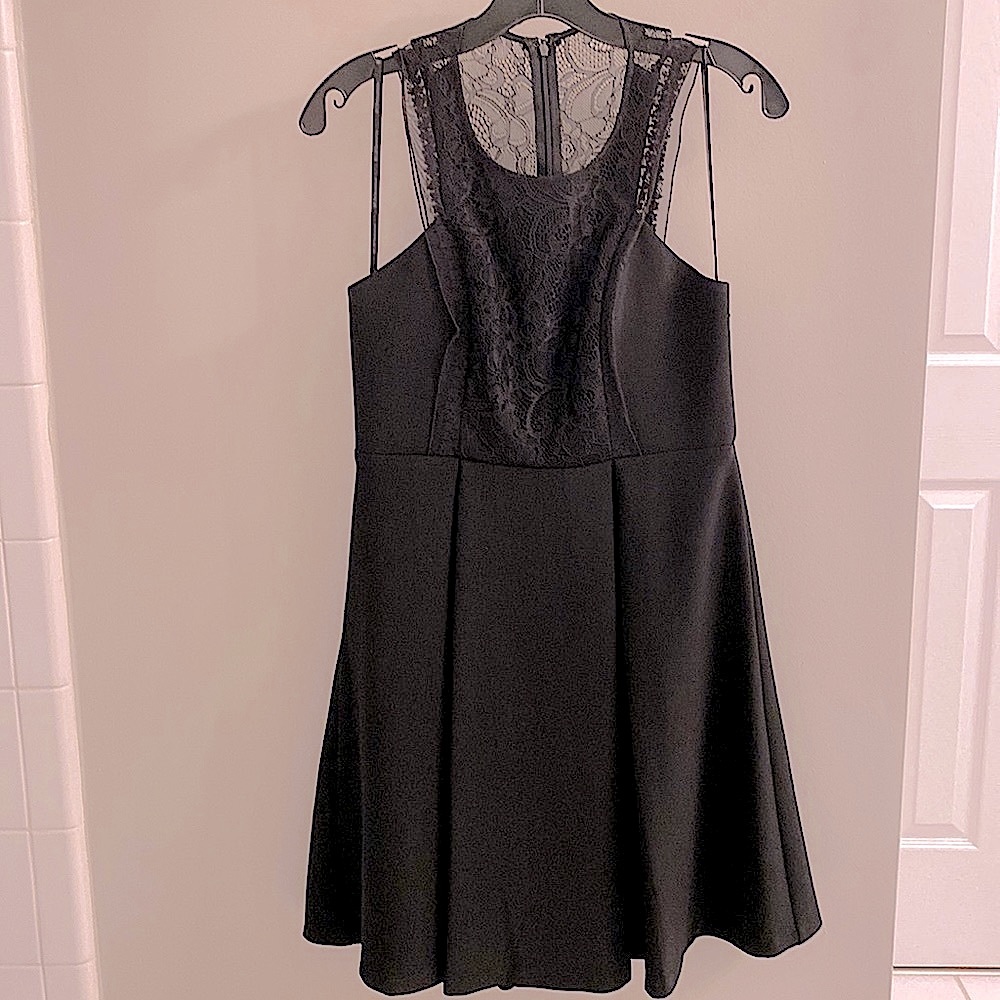 BCBGeneration Cocktail Dress | Size 8 | Black with Lace Detail at Bust and Back